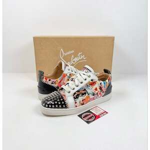 Size 40.5EU/7.5US - Christian Louboutin Spike Low